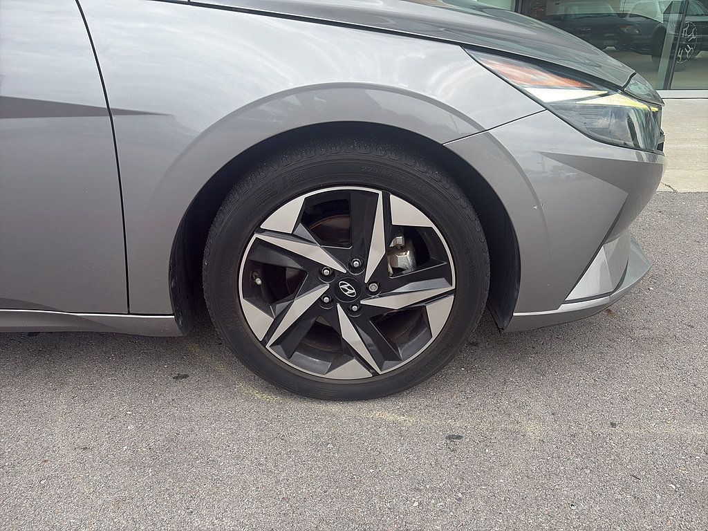 Used 2023 Hyundai Elantra SEL Sedan