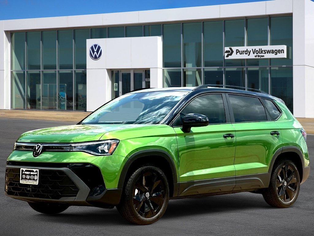 New 2026 Volkswagen Taos 1.5T SE Black SUV
