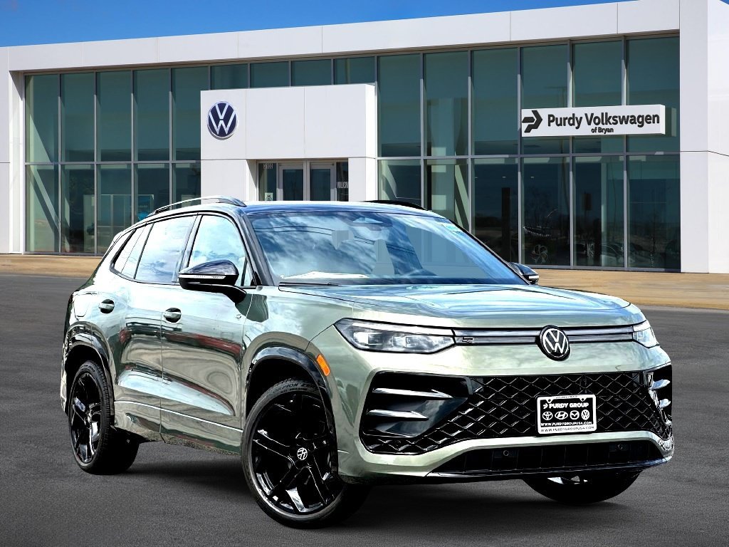 New 2026 Volkswagen Tiguan SE R-Line Black SUV