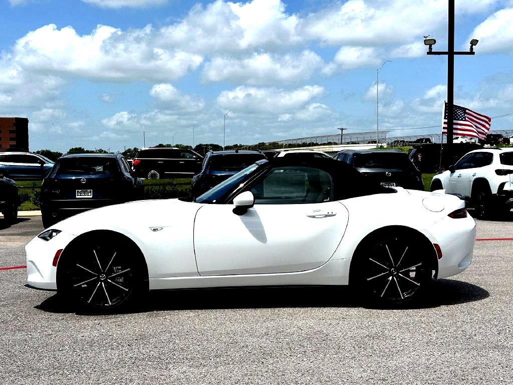 New 2026 Mazda MX-5 Miata Grand Touring Convertible
