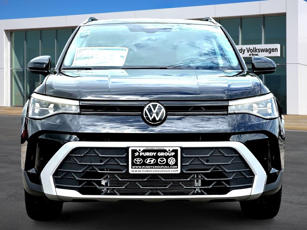 New 2026 Volkswagen Taos 1.5T SE SUV