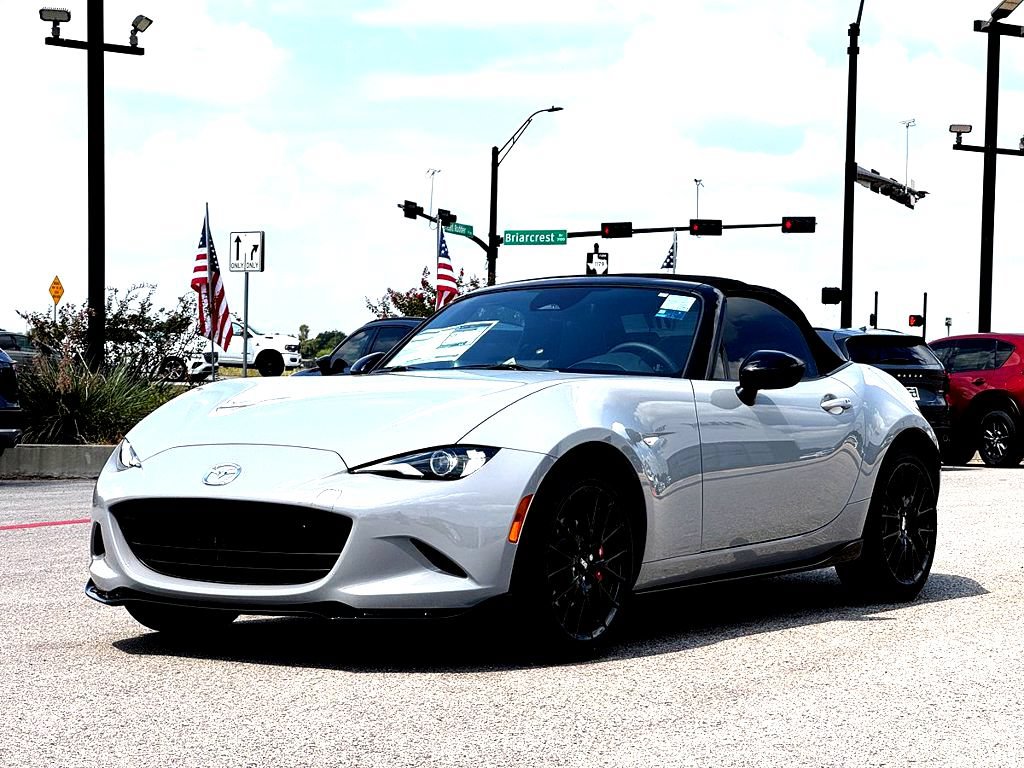 New 2026 Mazda MX-5 Miata Club Convertible