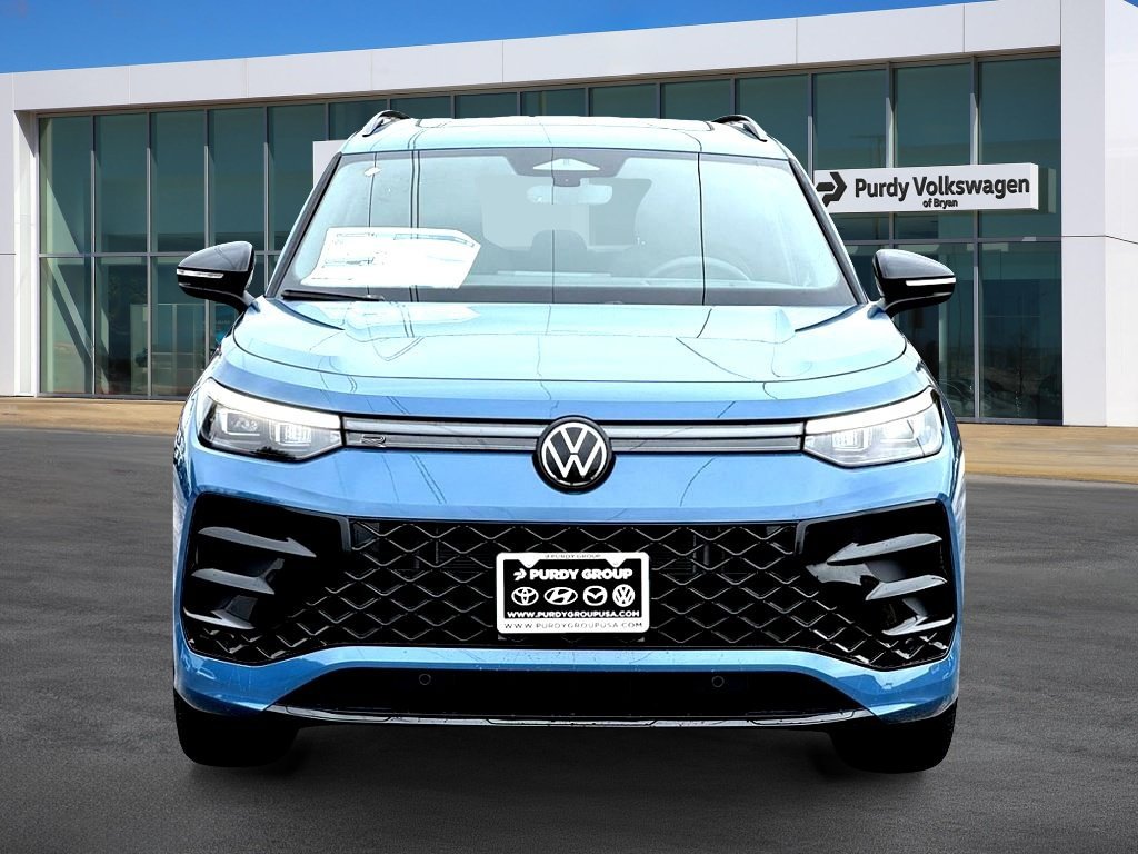 New 2026 Volkswagen Tiguan SE R-Line Black SUV