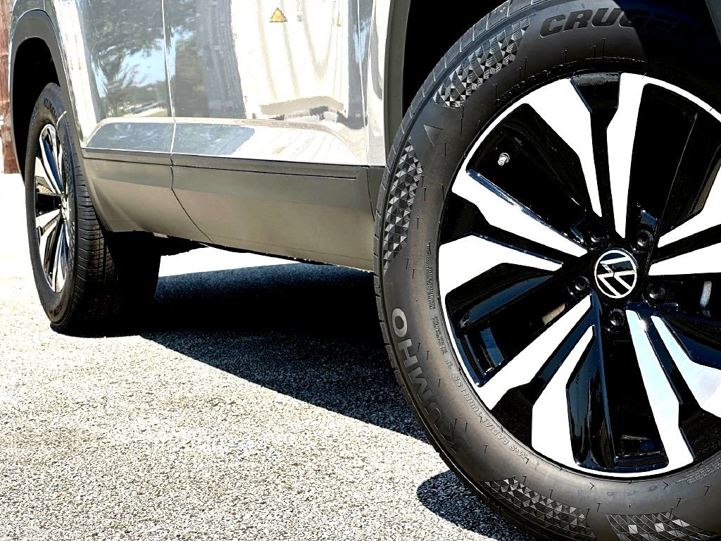 New 2026 Volkswagen Atlas SE SUV