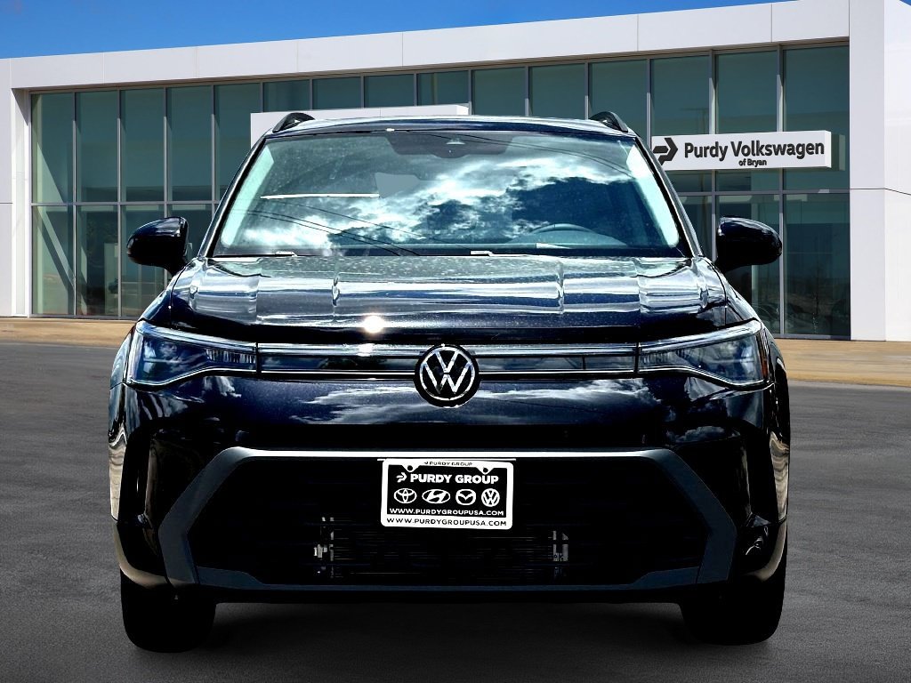 New 2026 Volkswagen Taos 1.5T SE Black SUV