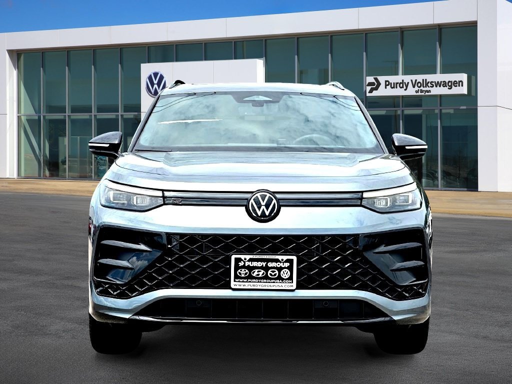 New 2026 Volkswagen Tiguan SE R-Line Black SUV