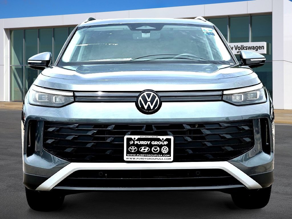 New 2026 Volkswagen Tiguan SE SUV