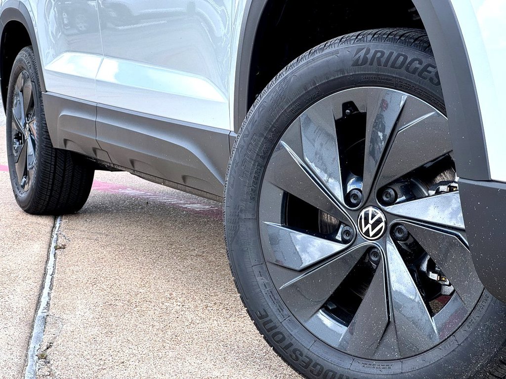 New 2026 Volkswagen Taos 1.5T S SUV