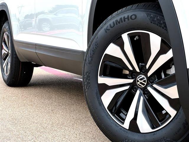 New 2026 Volkswagen Atlas SE SUV