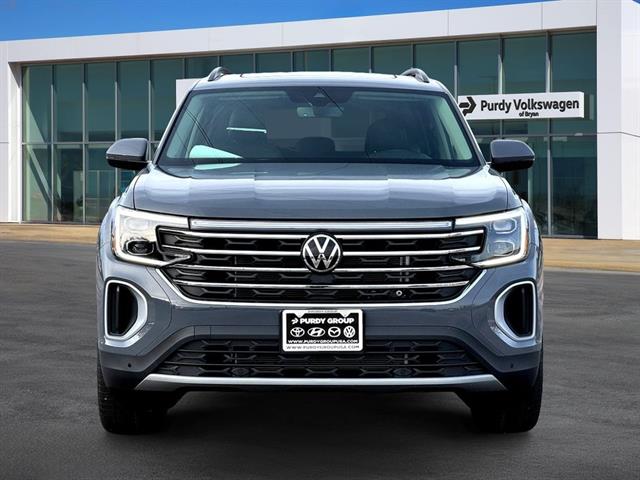 New 2026 Volkswagen Atlas SE w/Technology SUV