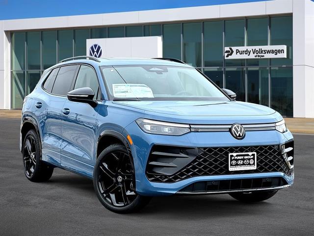New 2026 Volkswagen Tiguan SE R-Line Black SUV