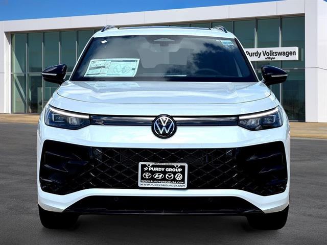 New 2026 Volkswagen Tiguan SE R-Line Black SUV