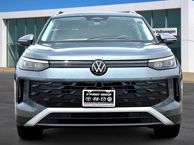 New 2026 Volkswagen Tiguan SE SUV