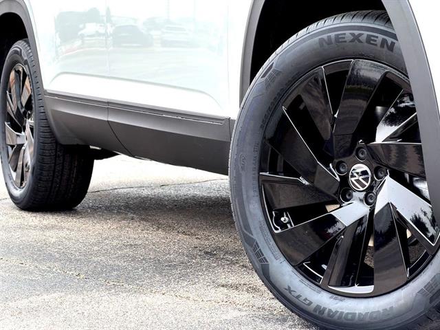 New 2026 Volkswagen Atlas SE w/Technology SUV