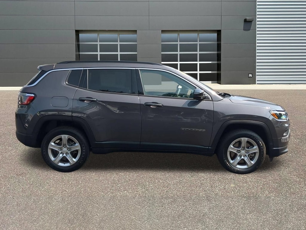 Certified 2024 Jeep Compass Latitude SUV