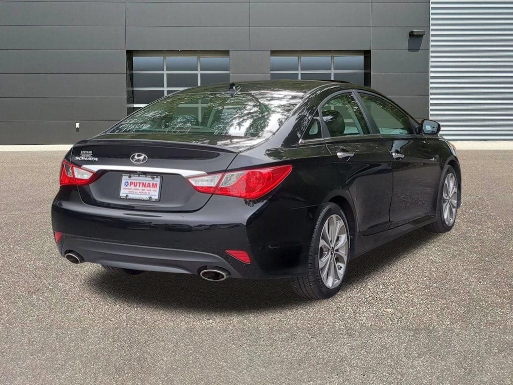Used 2014 Hyundai Sonata SE Sedan
