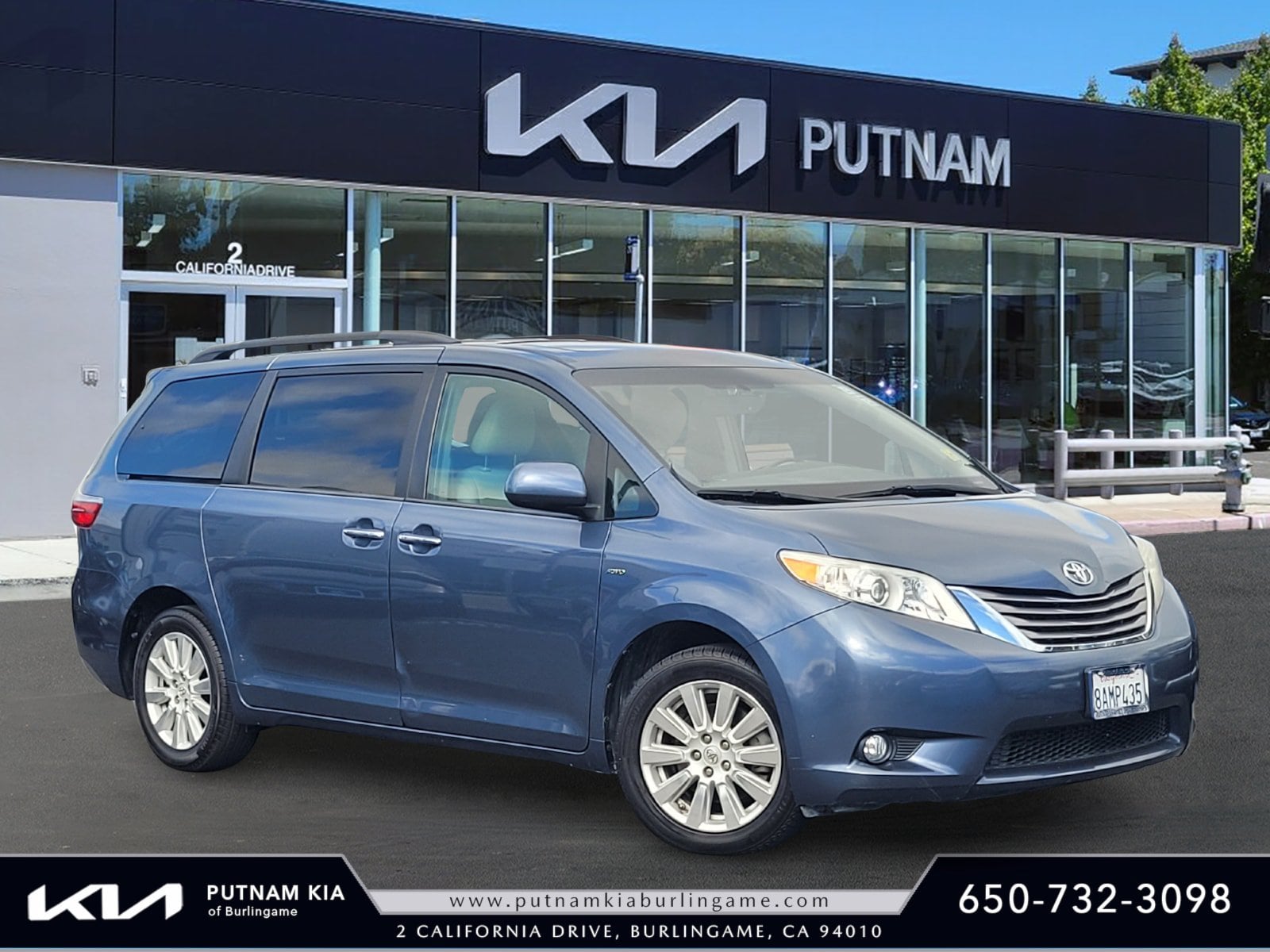 2017 Toyota Sienna XLE