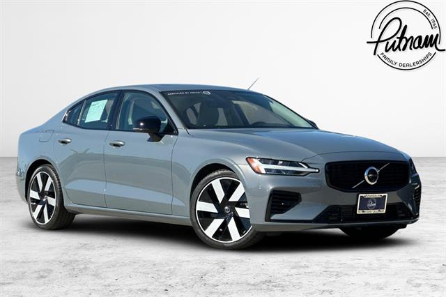 2024 Volvo S60 Recharge Plug-In Hybrid