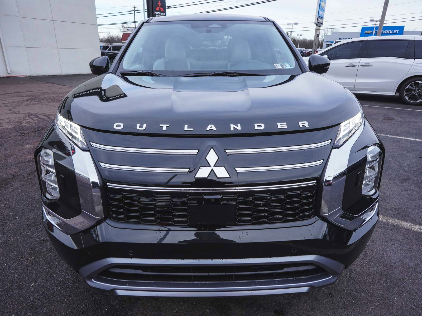 New 2026 Mitsubishi Outlander SE SUV