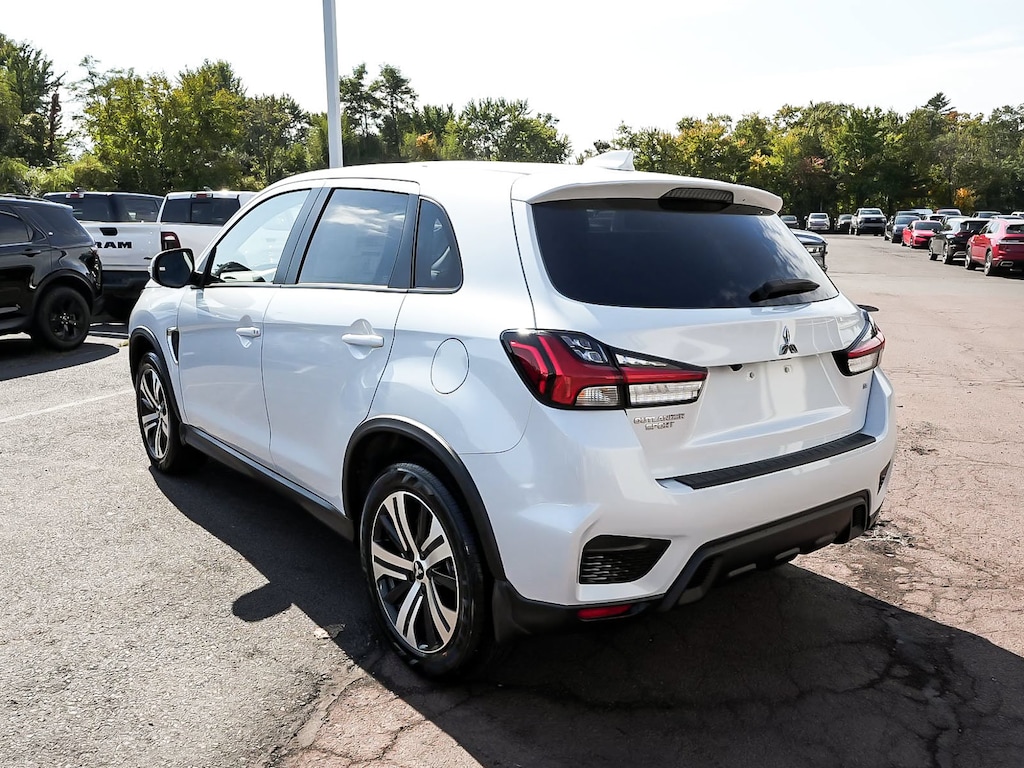 New 2027 Mitsubishi Outlander Sport 2.0 SE SUV
