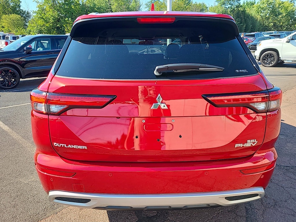 Used 2024 Mitsubishi Outlander Plug-In Hybrid SEL SEL S-AWC
