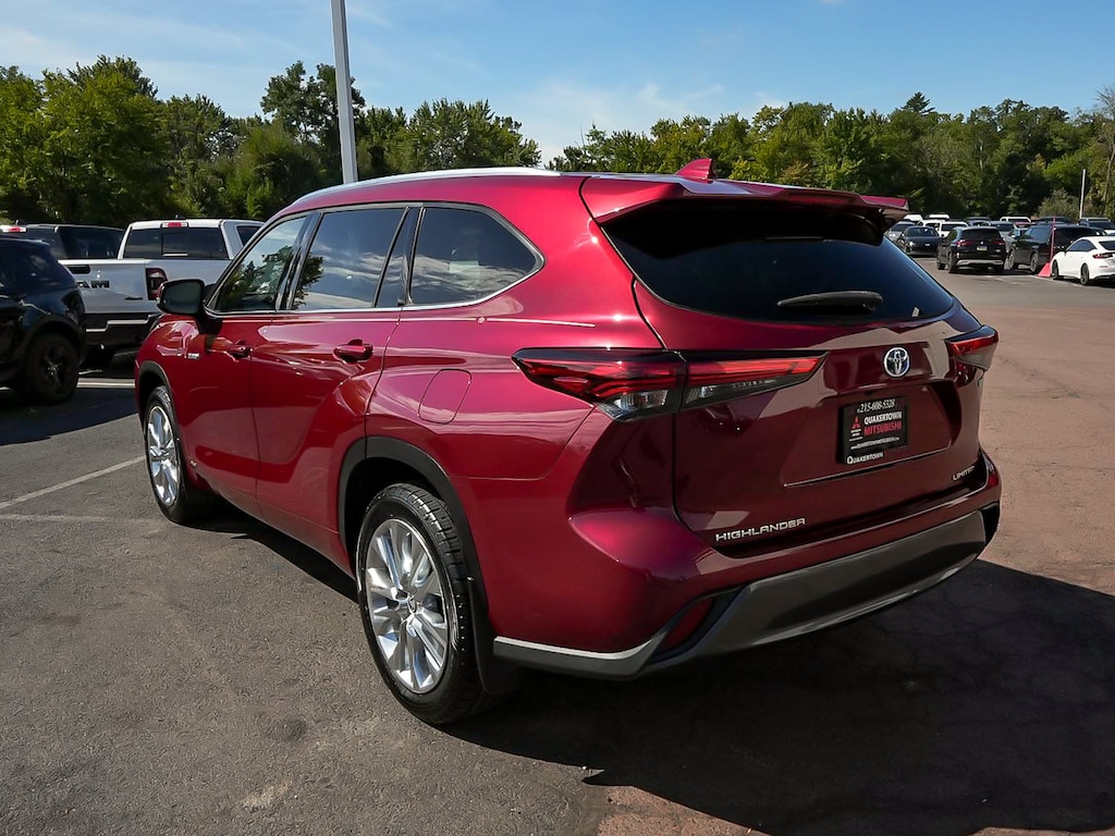 Used 2021 Toyota Highlander Limited SUV