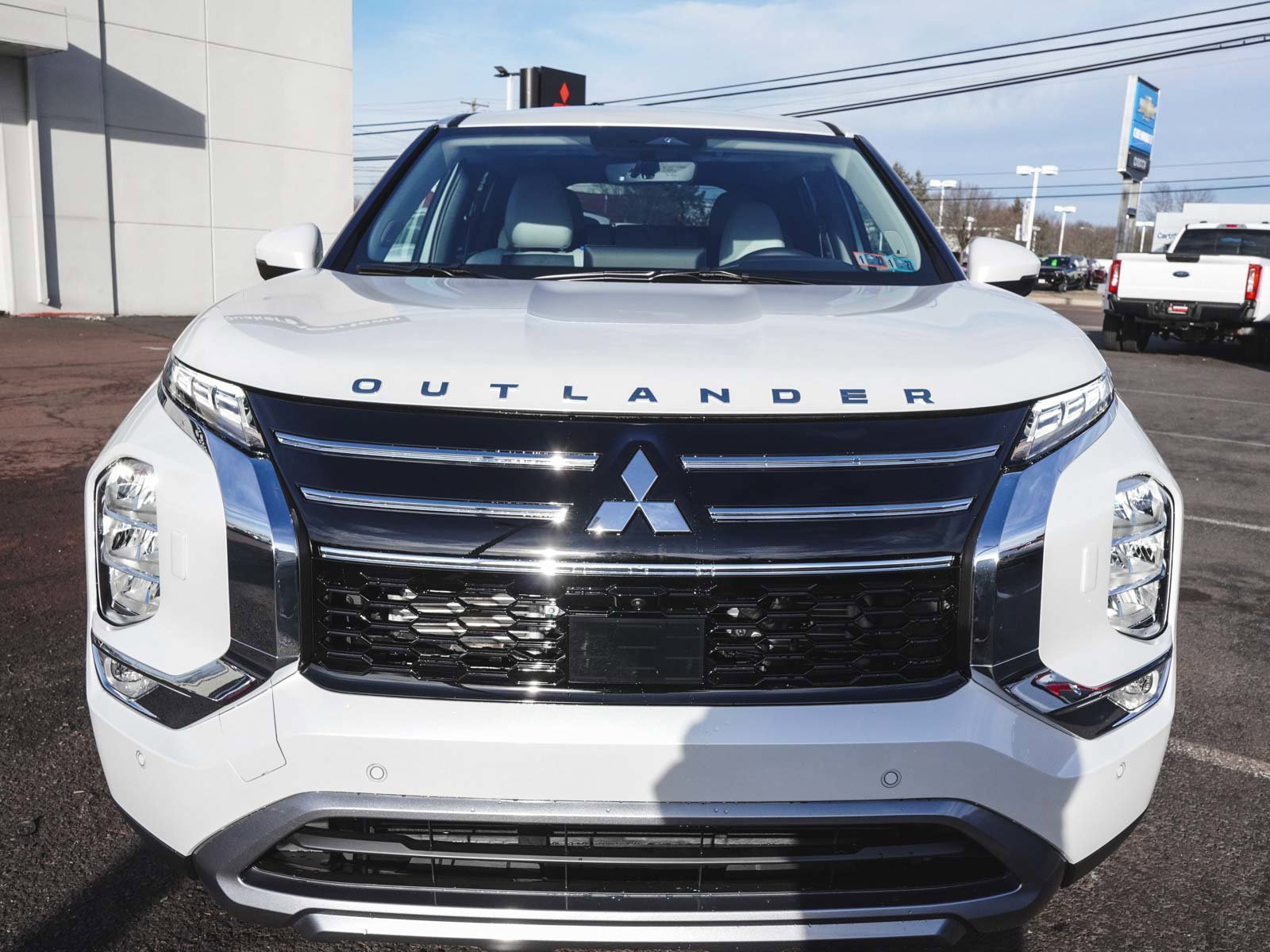 New 2026 Mitsubishi Outlander SE SUV