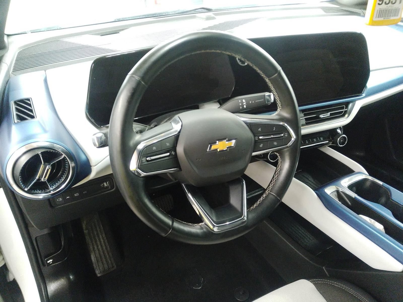 Used 2025 Chevrolet Equinox EV LT SUV