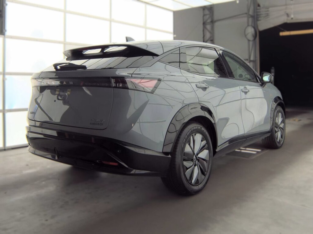 Used 2025 Nissan