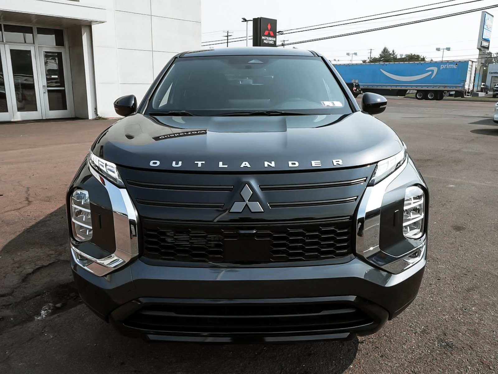 New 2026 Mitsubishi Outlander LE SUV