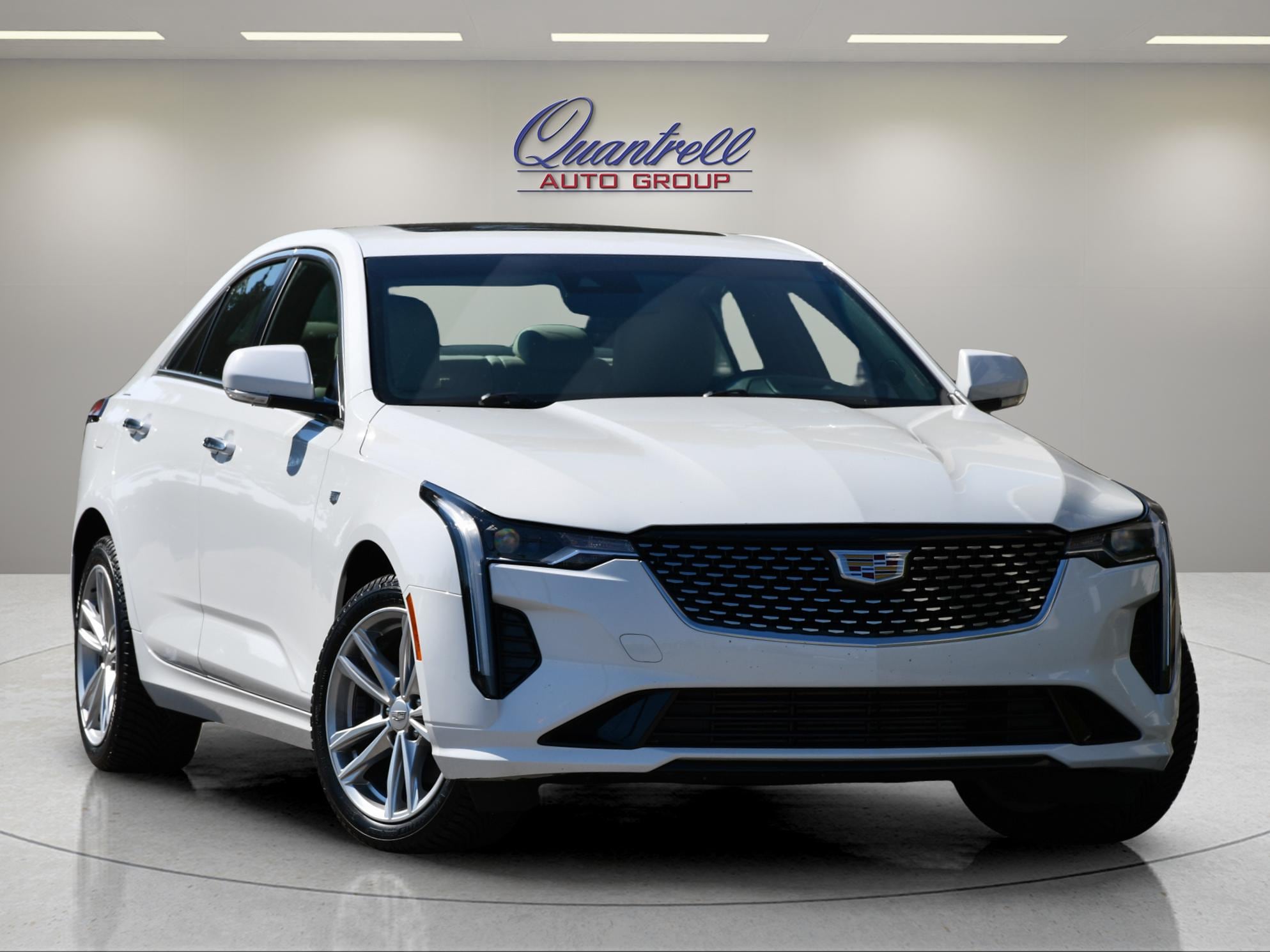 2022 Cadillac CT4