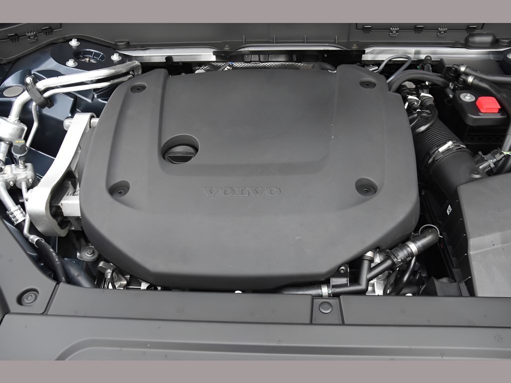 2026 Volvo XC90 Plus - Photo 26
