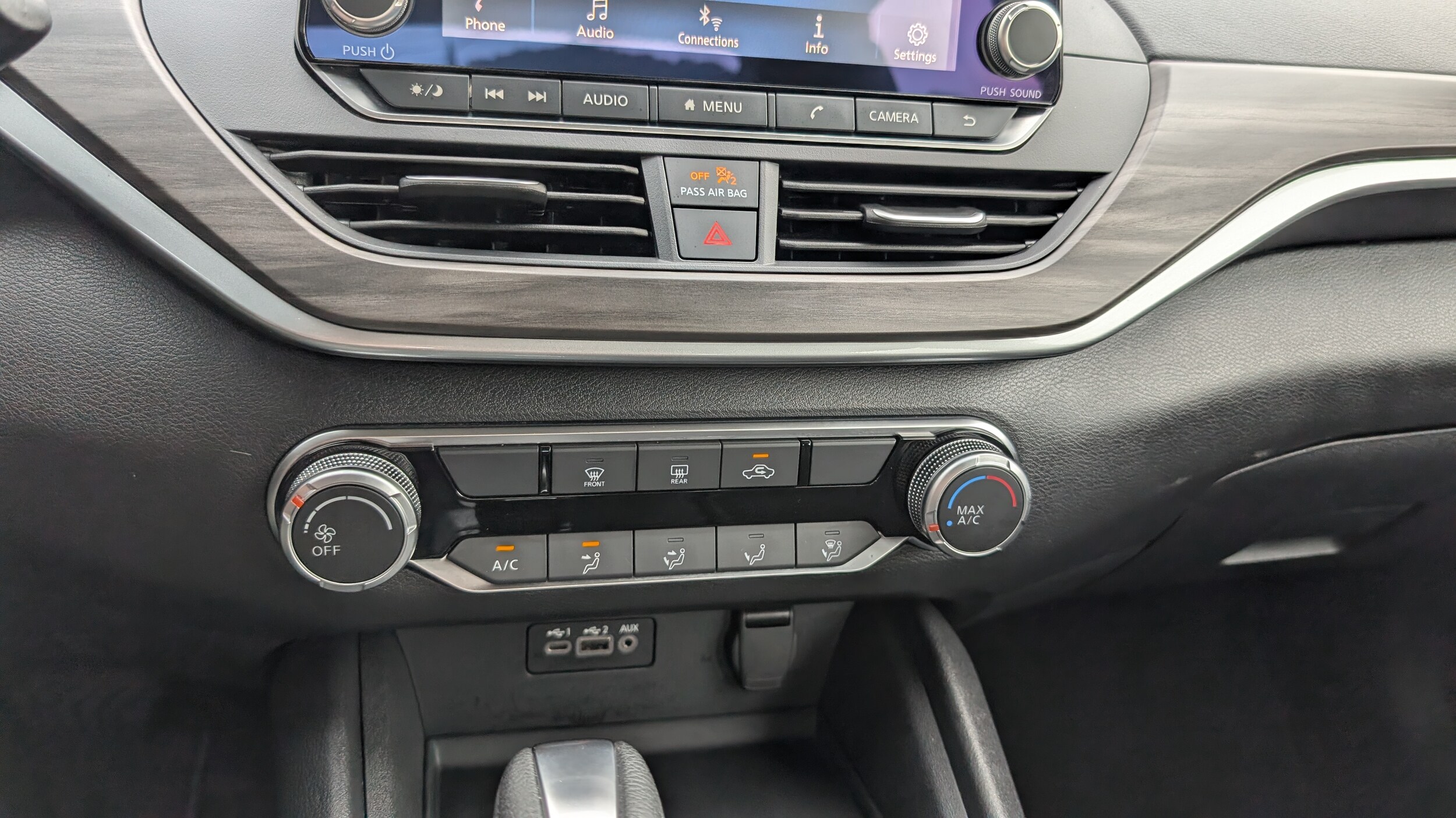 2025 Nissan Altima SV - Photo 28
