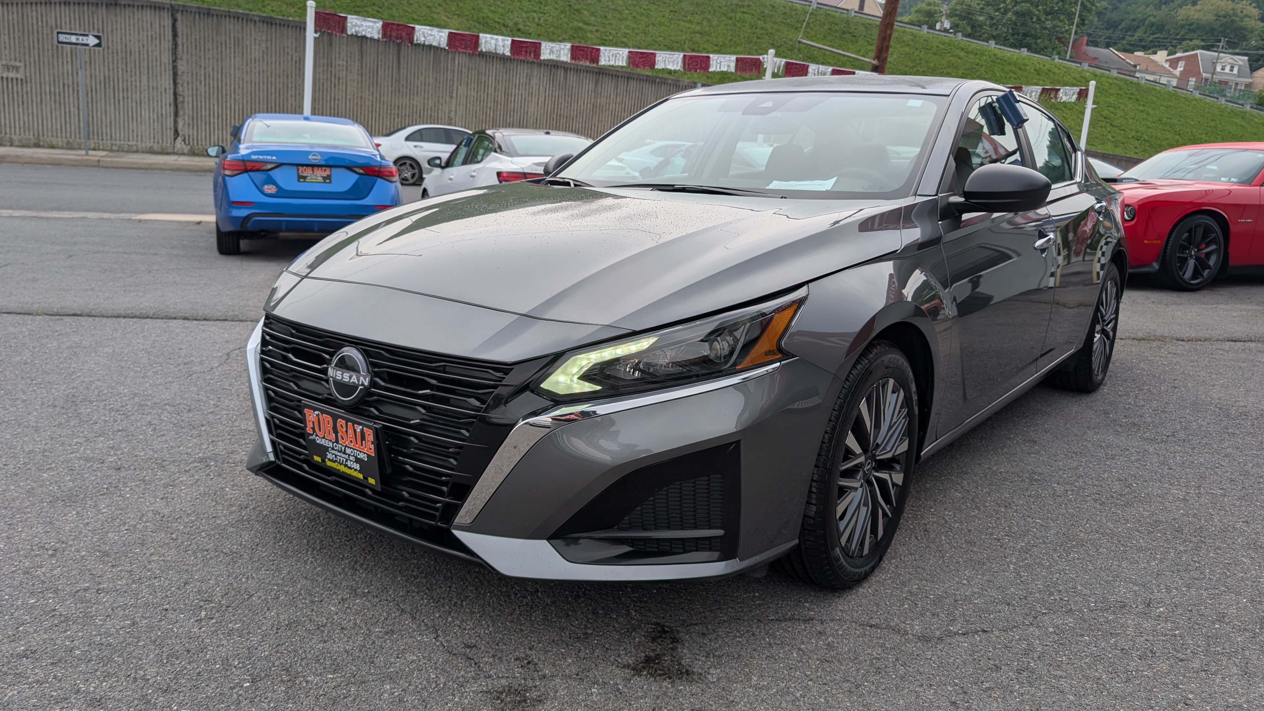 2025 Nissan Altima SV - Photo 8