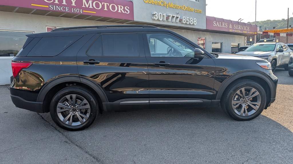Used 2023 Ford Explorer XLT SUV