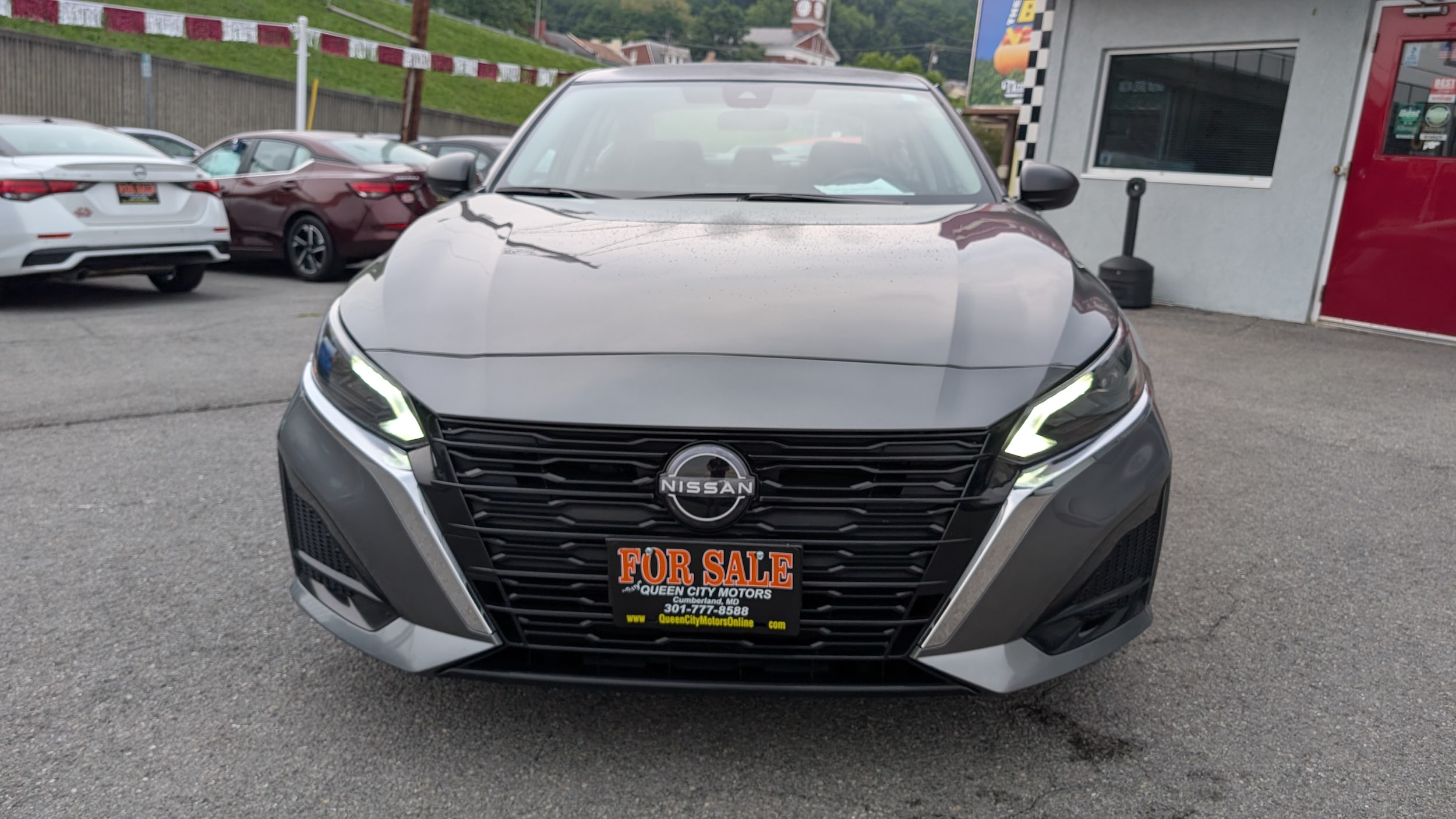 2025 Nissan Altima SV - Photo 9
