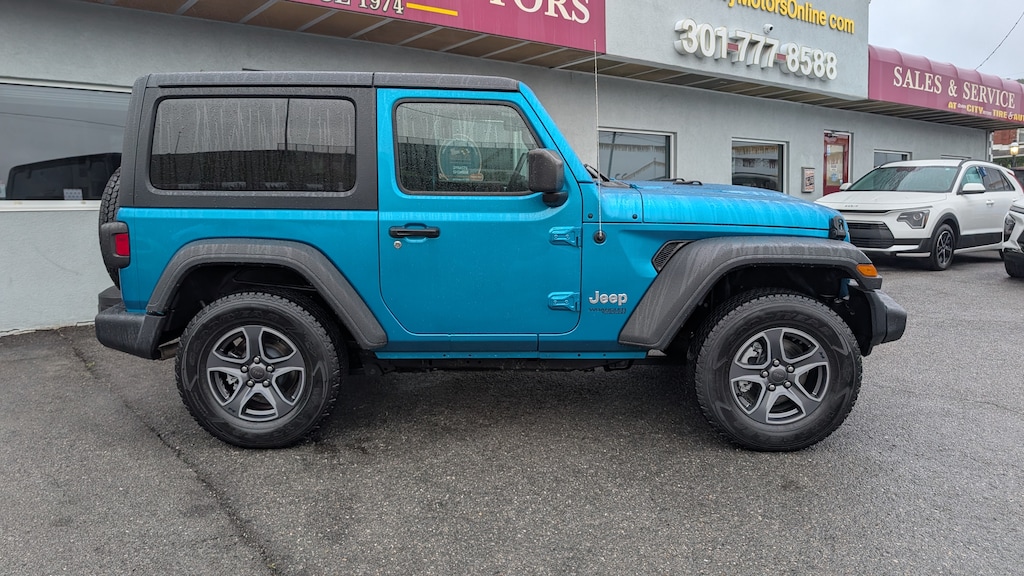 Used 2019 Jeep Wrangler Sport 4x4 SUV