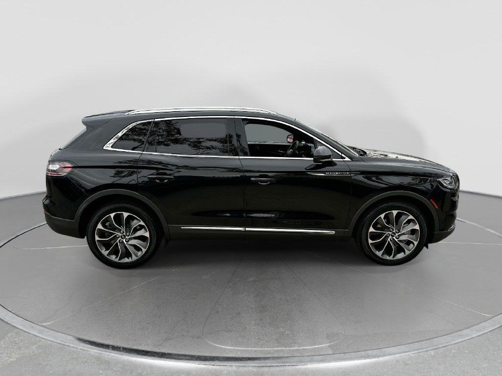 2LMPJ8K90PBL16271