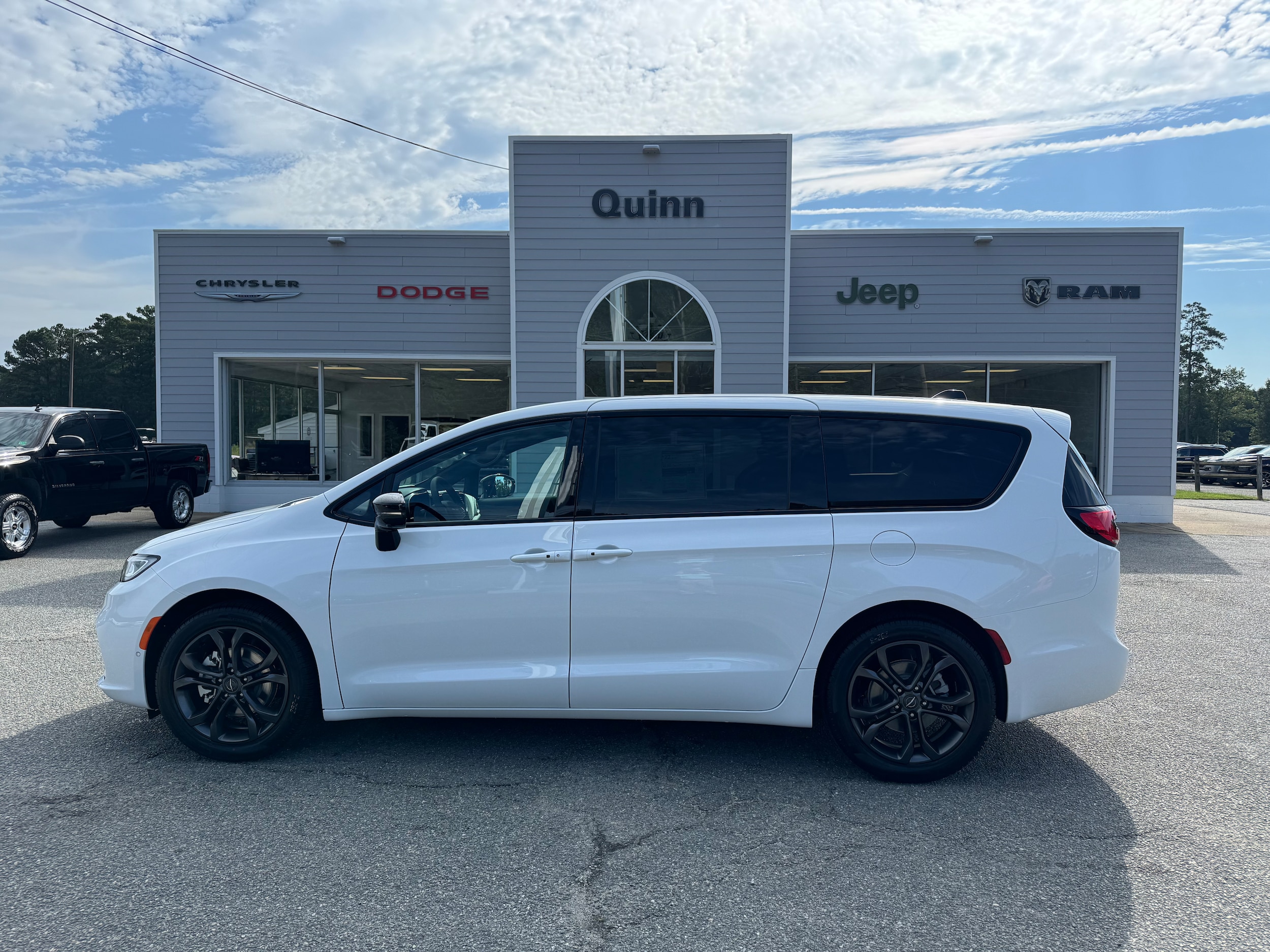 2026 Chrysler Pacifica