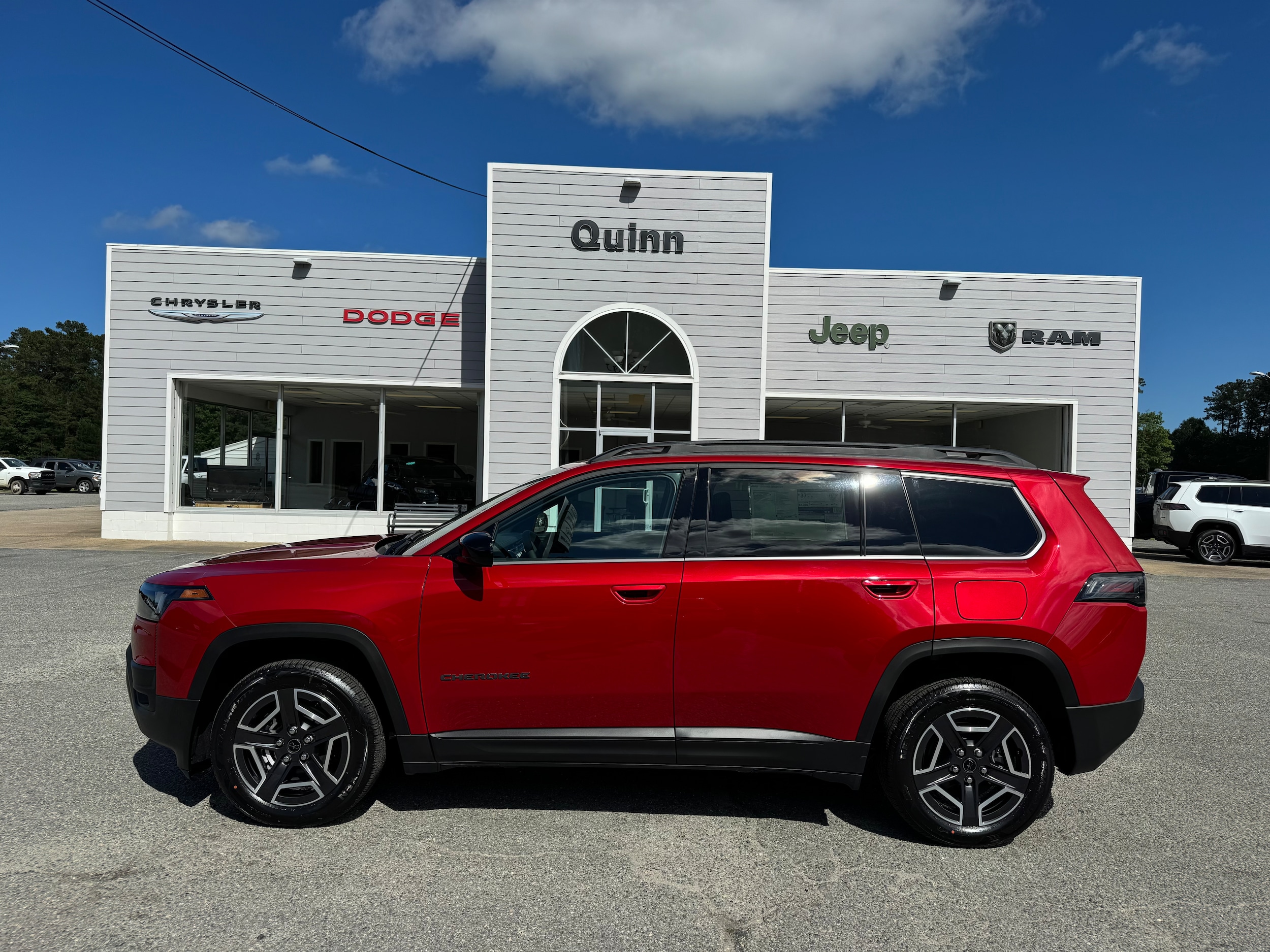 2026 Jeep Cherokee Laredo