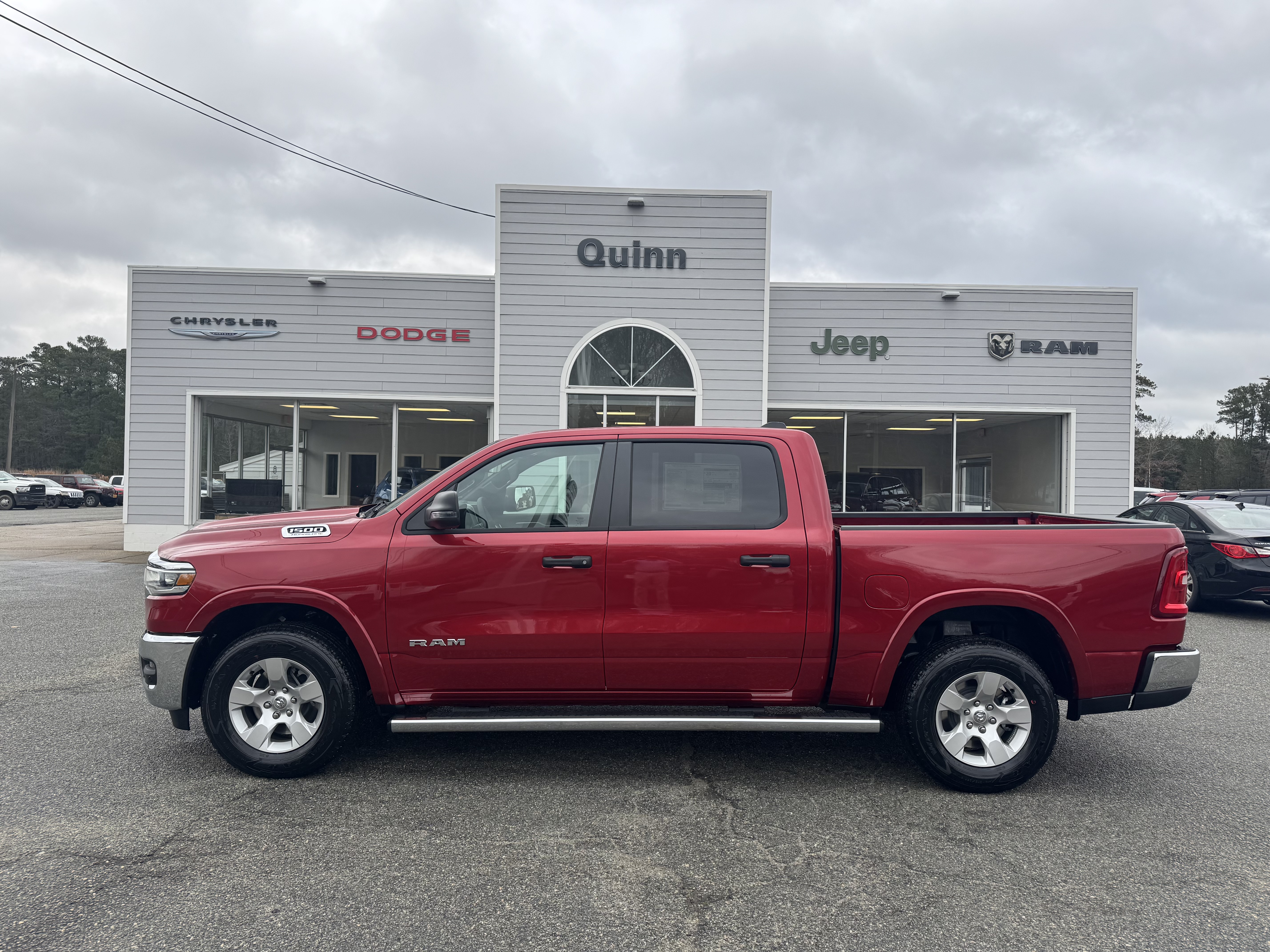 2026 Ram 1500 BIG HORN CREW CAB 4X4 5'7 BOX Pickup