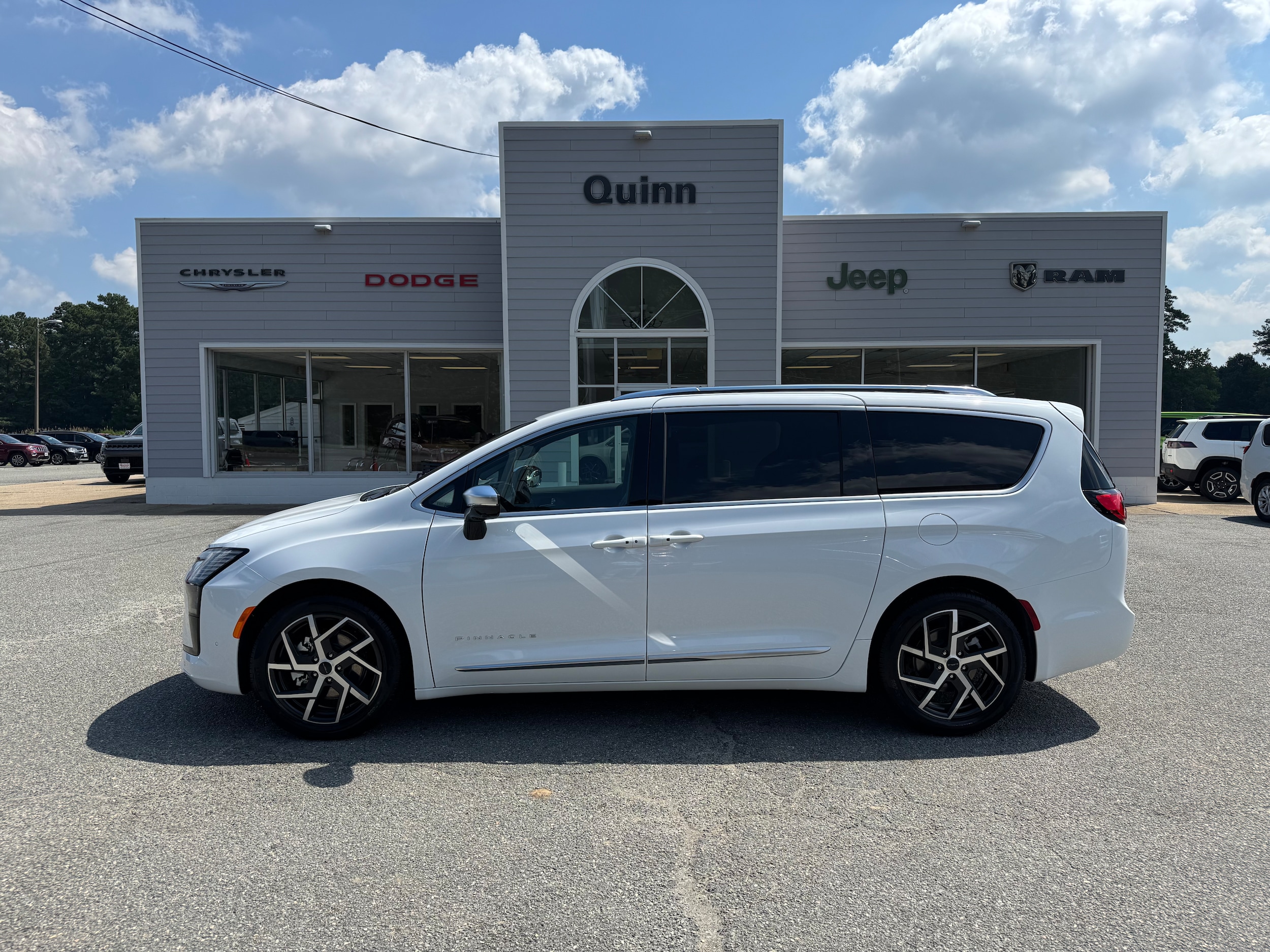 2027 Chrysler Pacifica