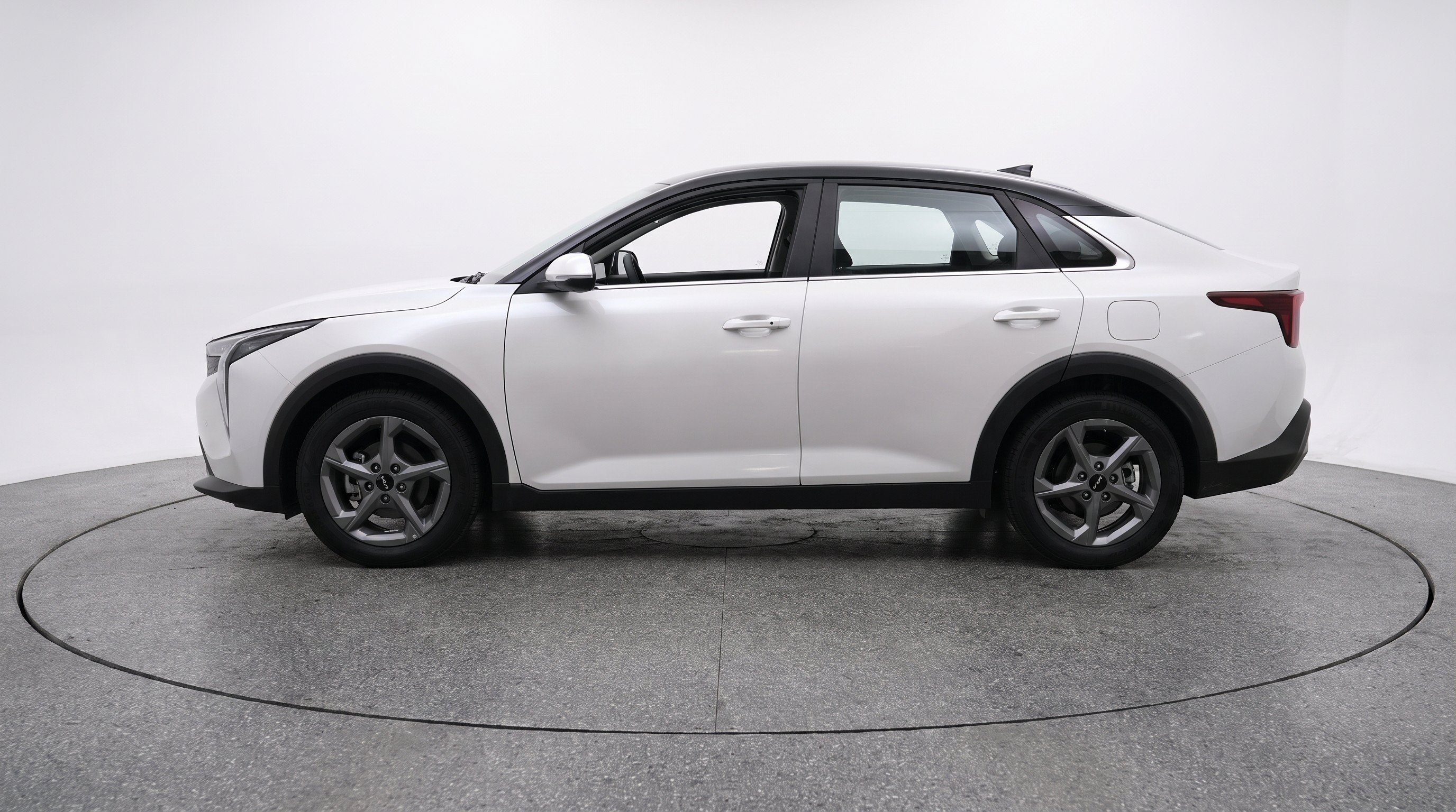Thumbnail: 2026 Kia K4 - 5