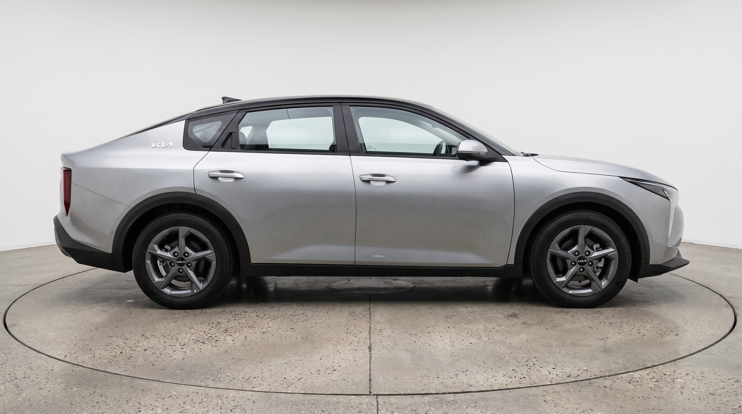 Thumbnail: 2025 Kia K4 - 10