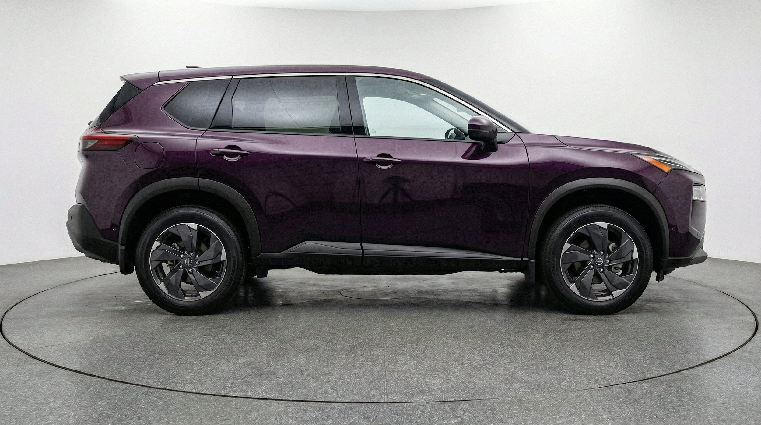 Thumbnail: 2025 Nissan Rogue - 10