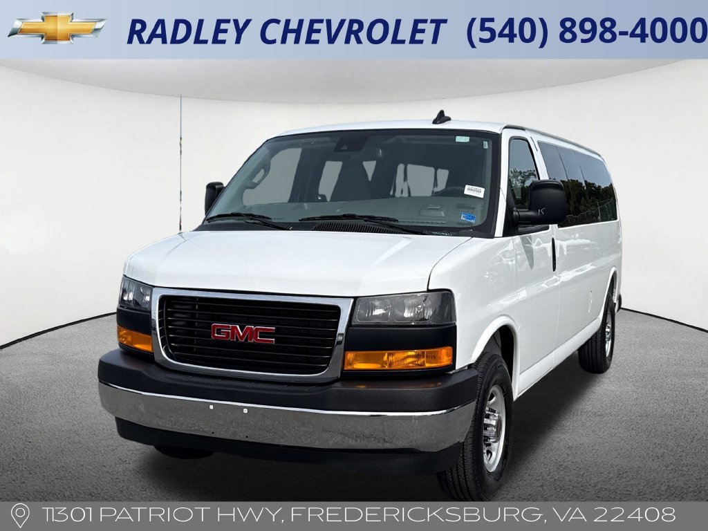 2025 GMC Savana Passenger