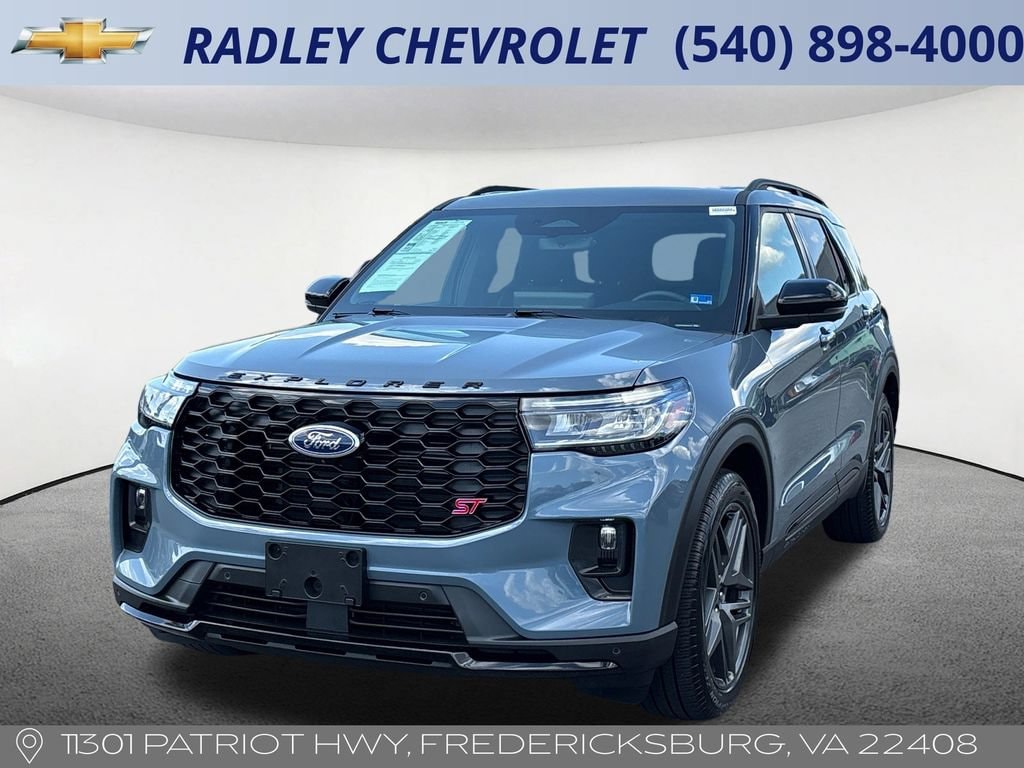 2025 Ford Explorer