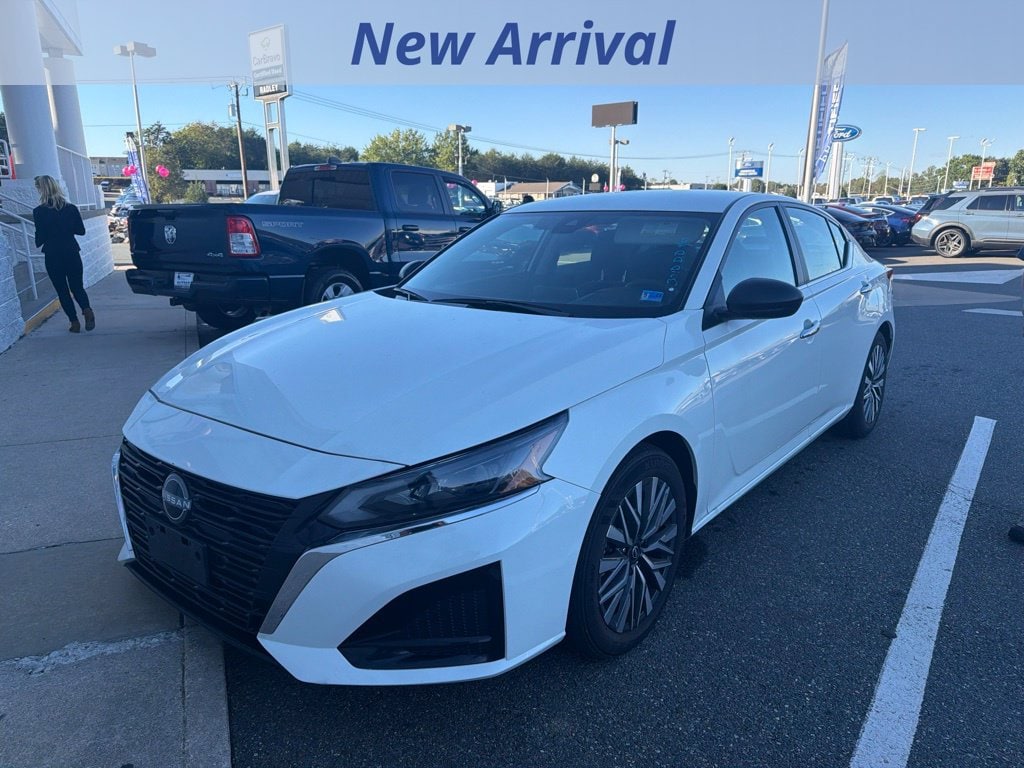 2025 Nissan Altima