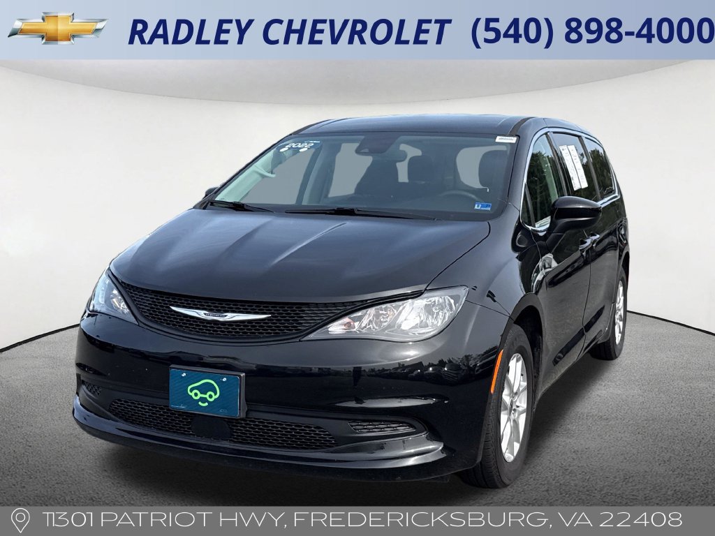 2022 Chrysler Voyager LX Van Passenger Van