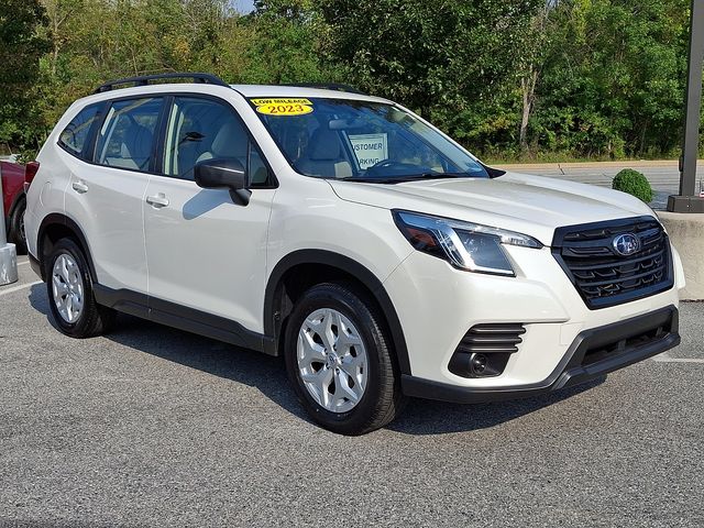 2023 Subaru Forester Base